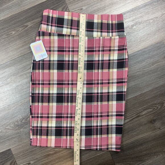 LuLaRoe Cassie Skirt Pink Plaid Size Large New - Picture 4 of 4